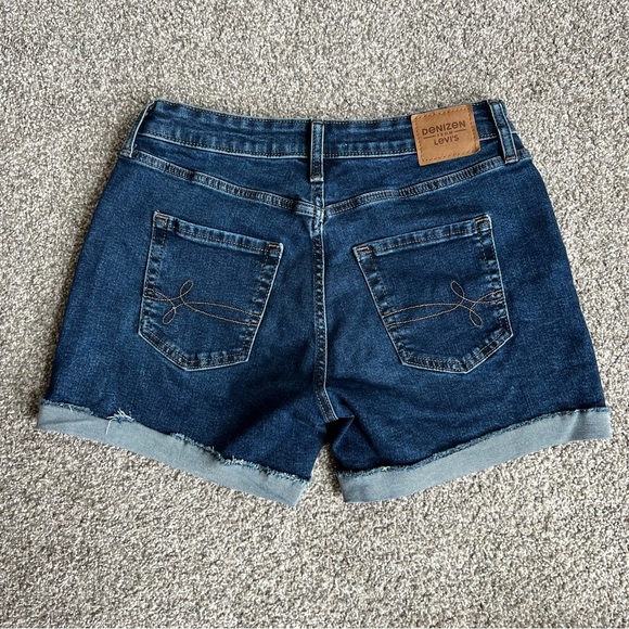 Levi’s Denizen Mid-rise Dark Wash Denim Shorts, Size 4 - Picture 5 of 6
